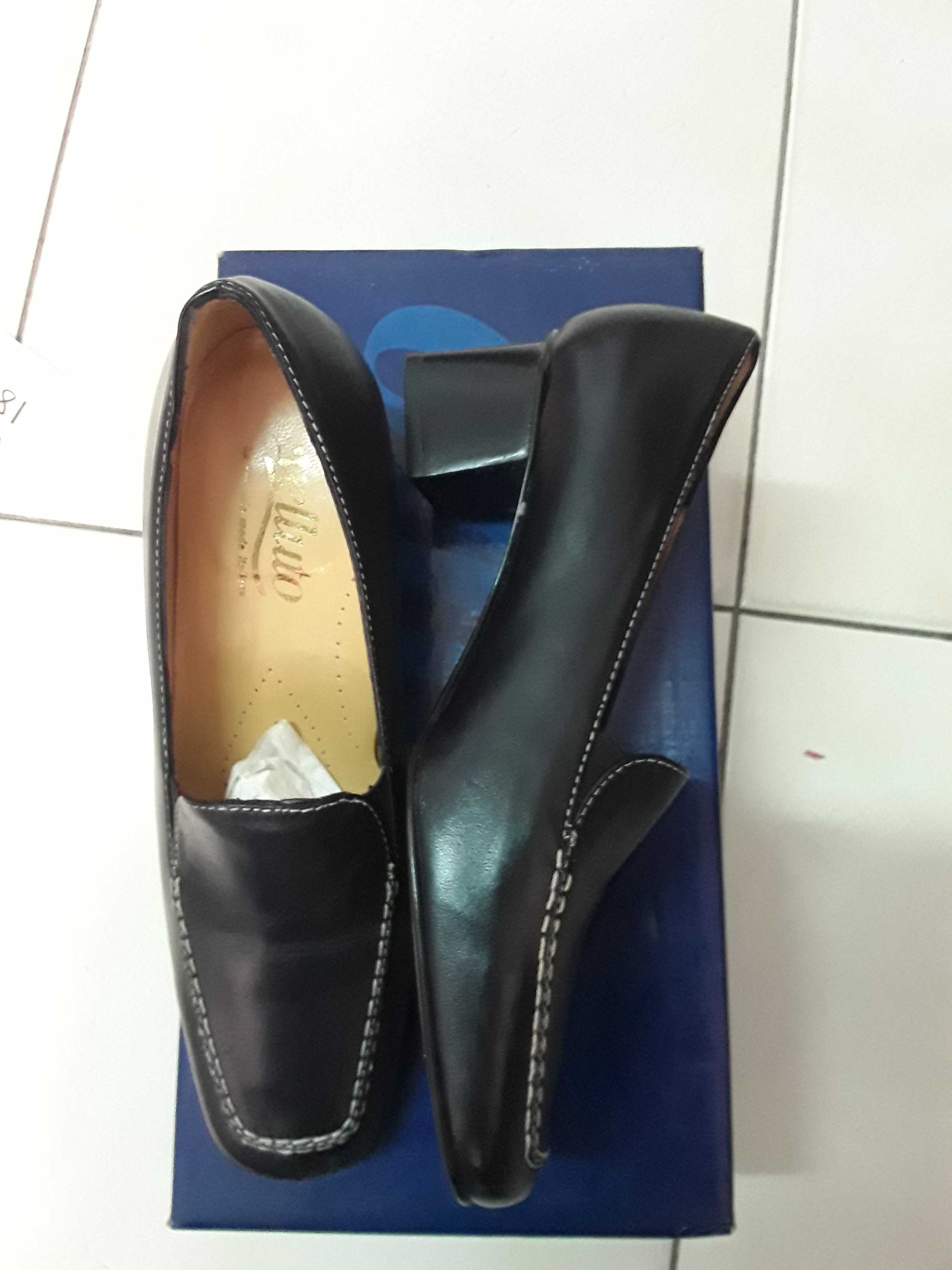 Scarpe 