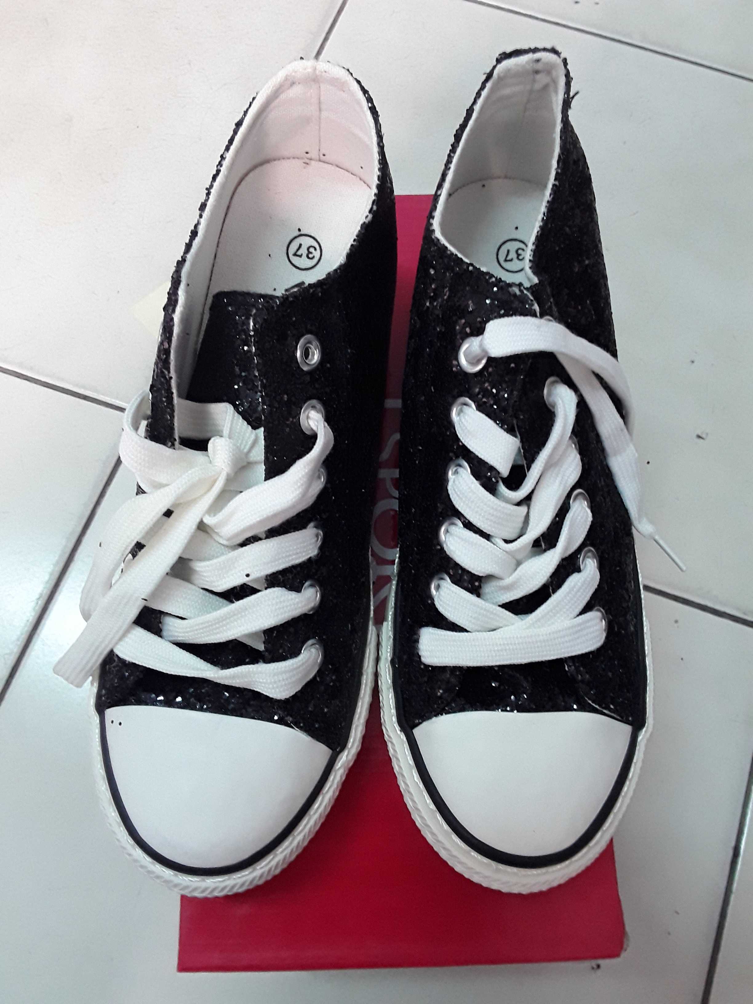 Scarpe 