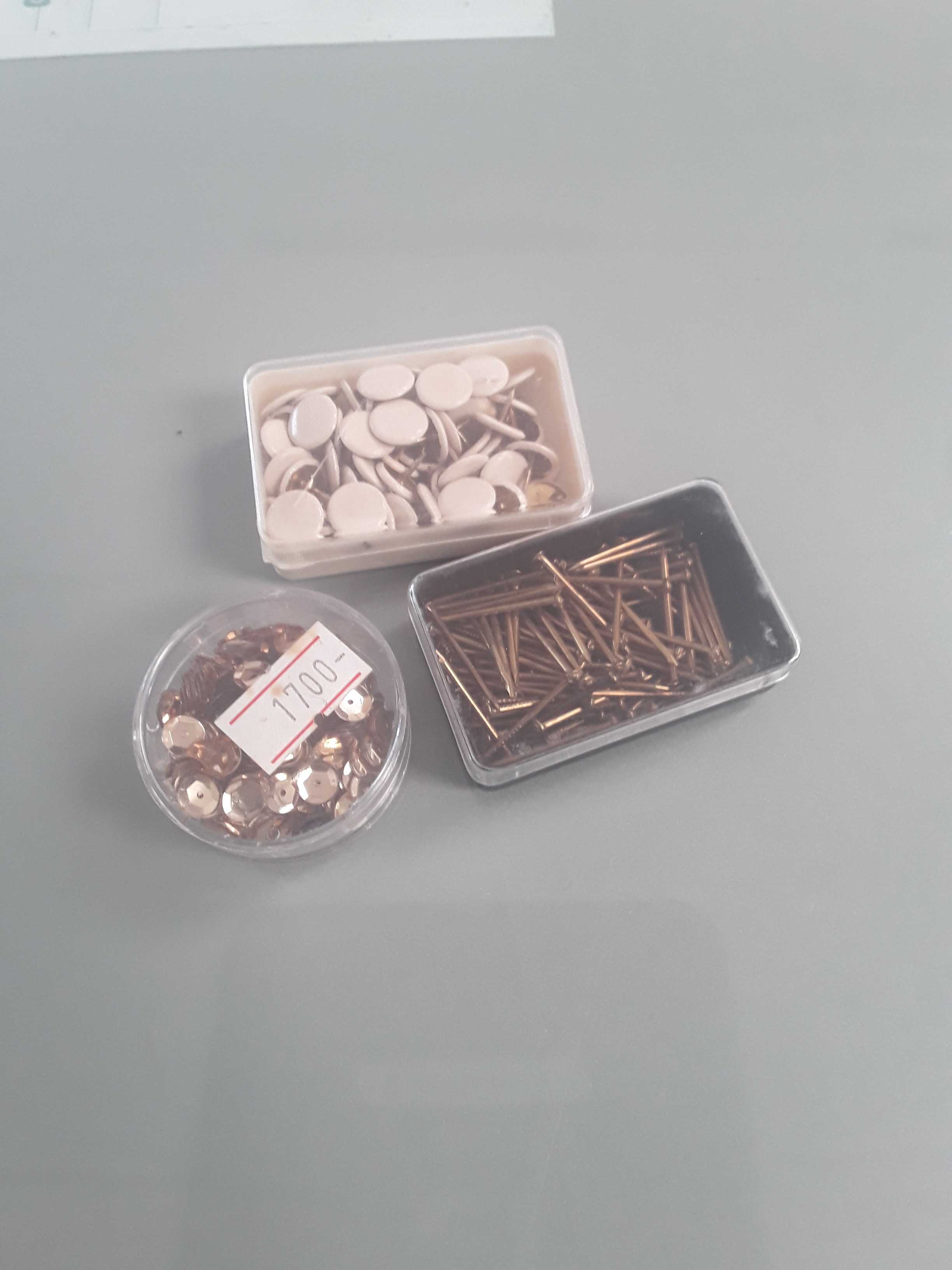 puntine,chiodini, paillettes 