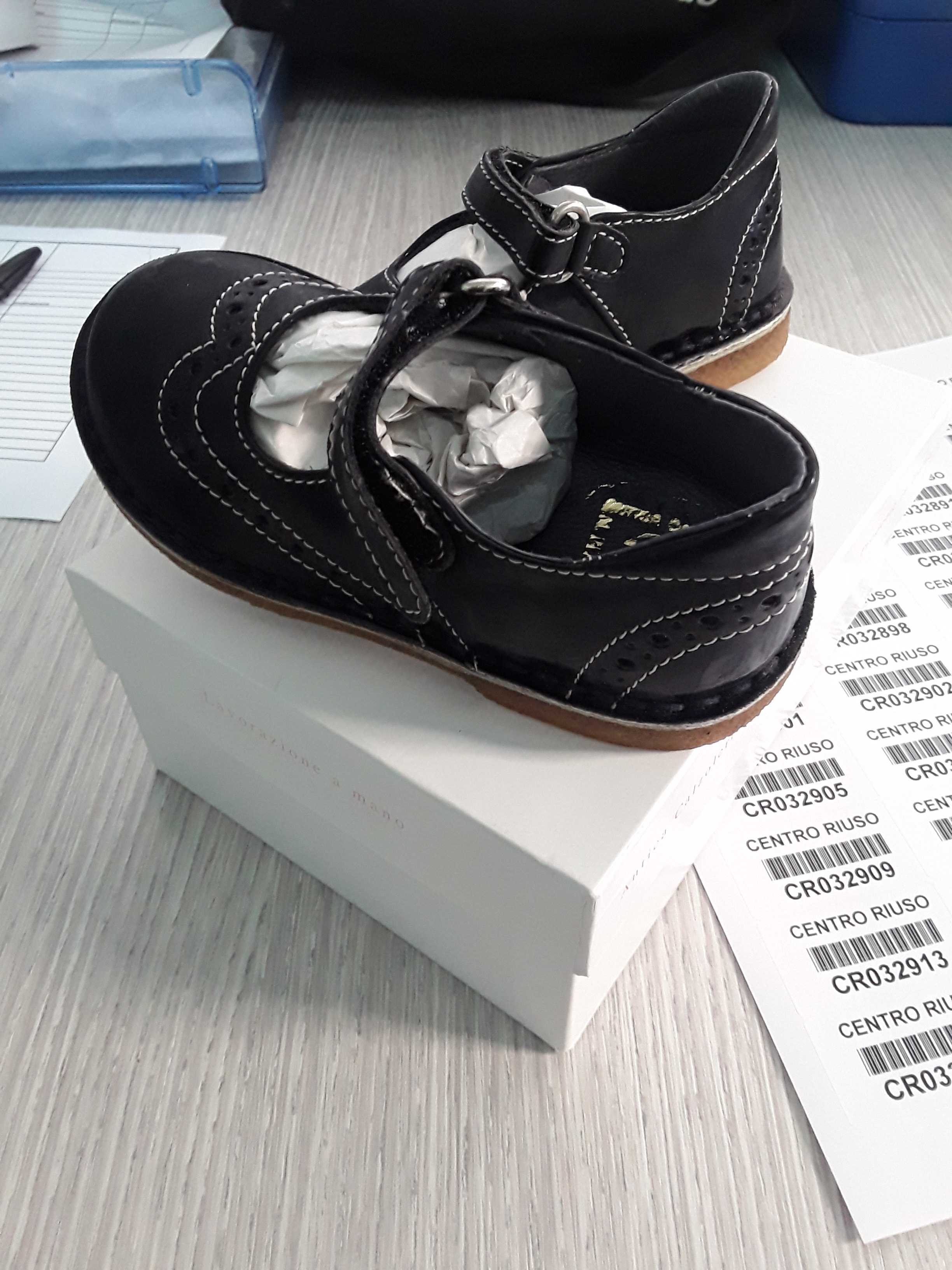 scarpe 22