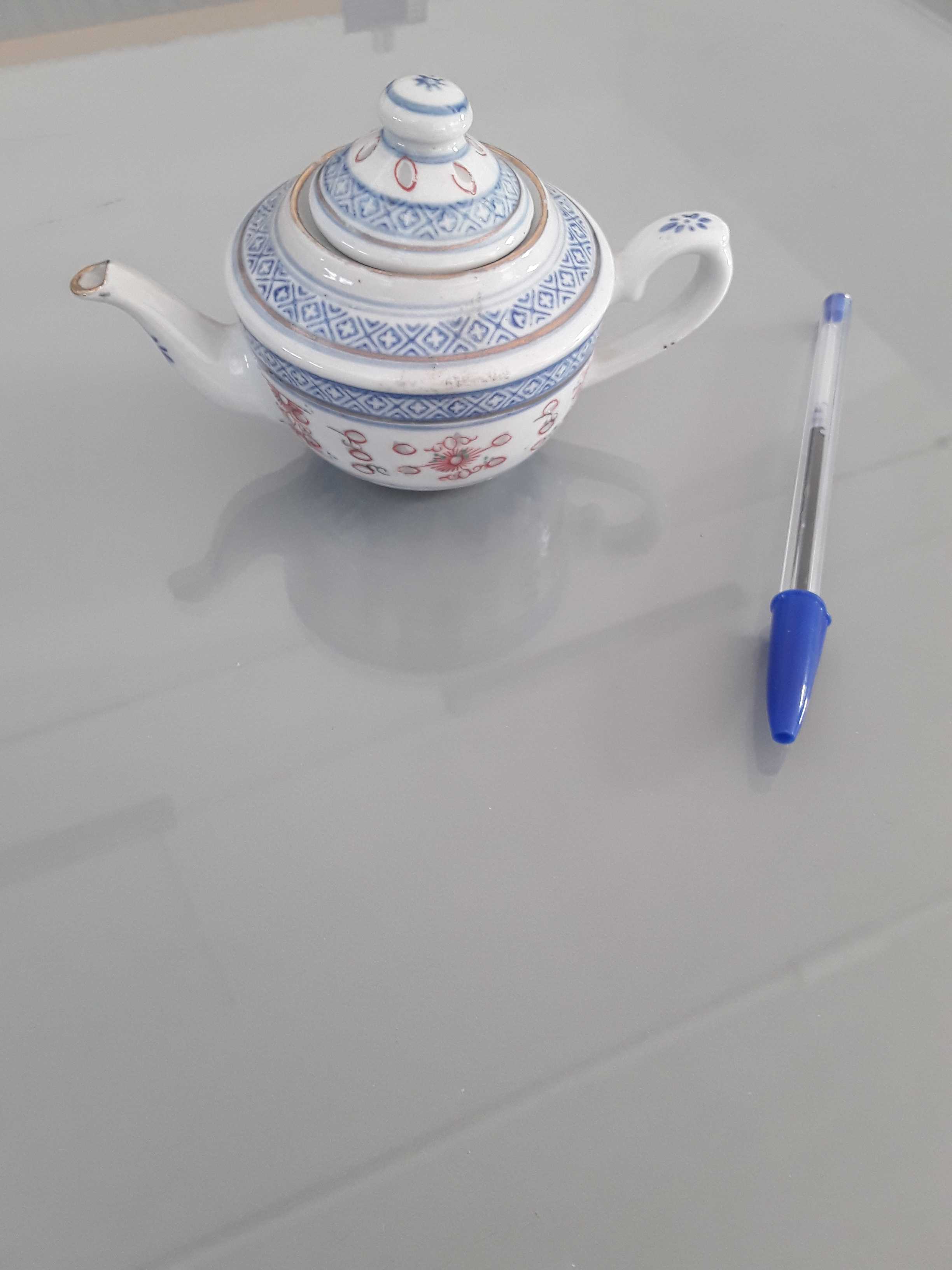 mini teiera