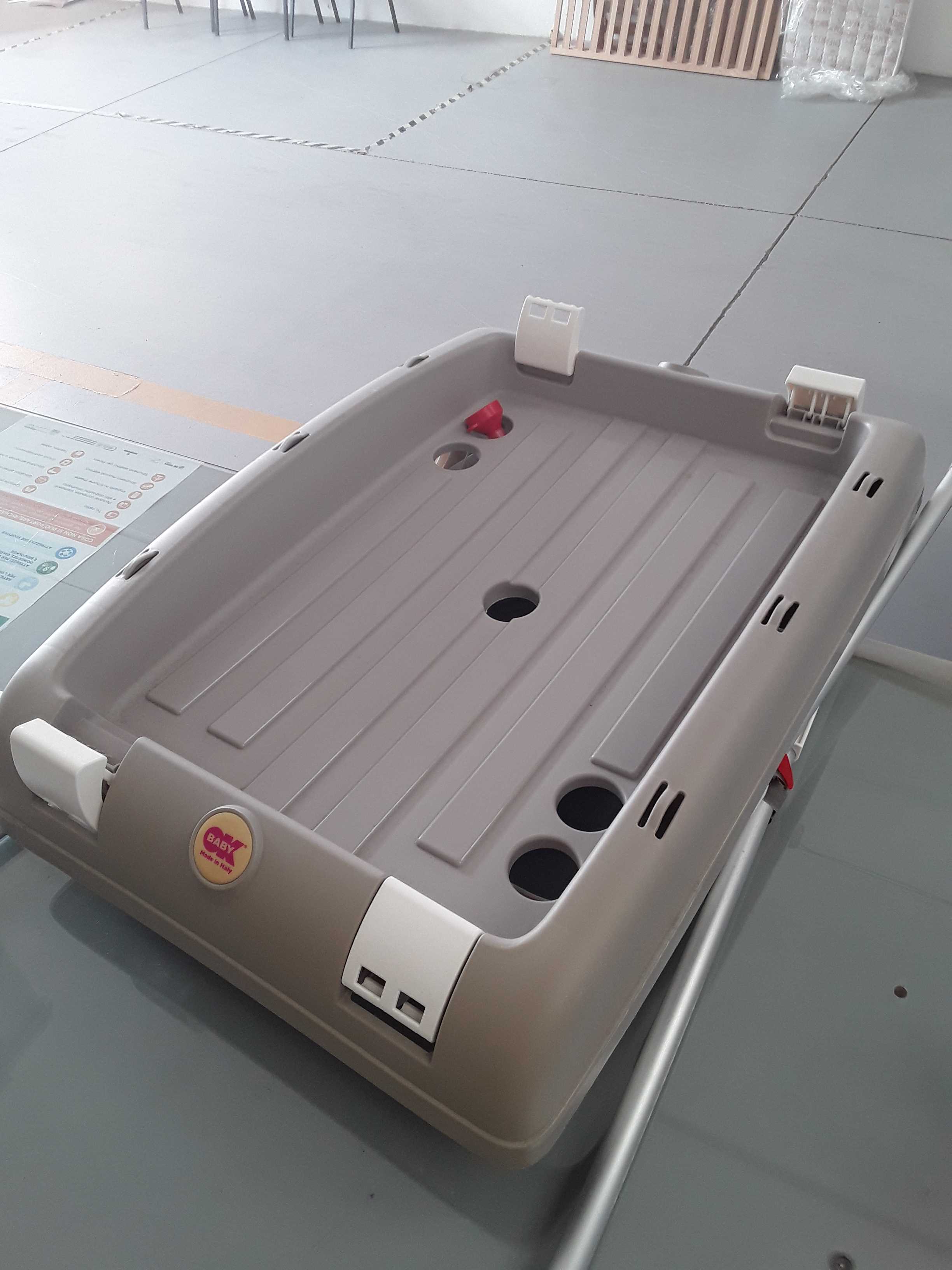 Supporto per vaschetta doccia