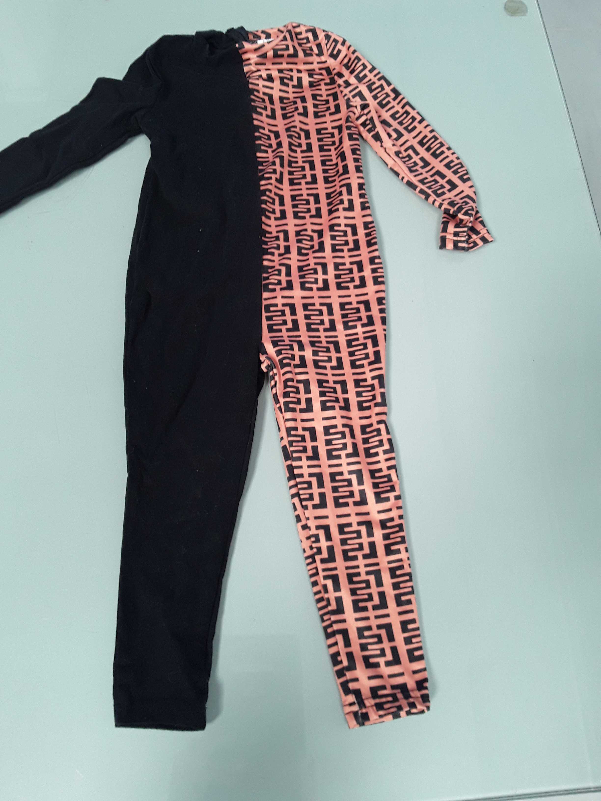 tuta bambino tg. 2/3 anni