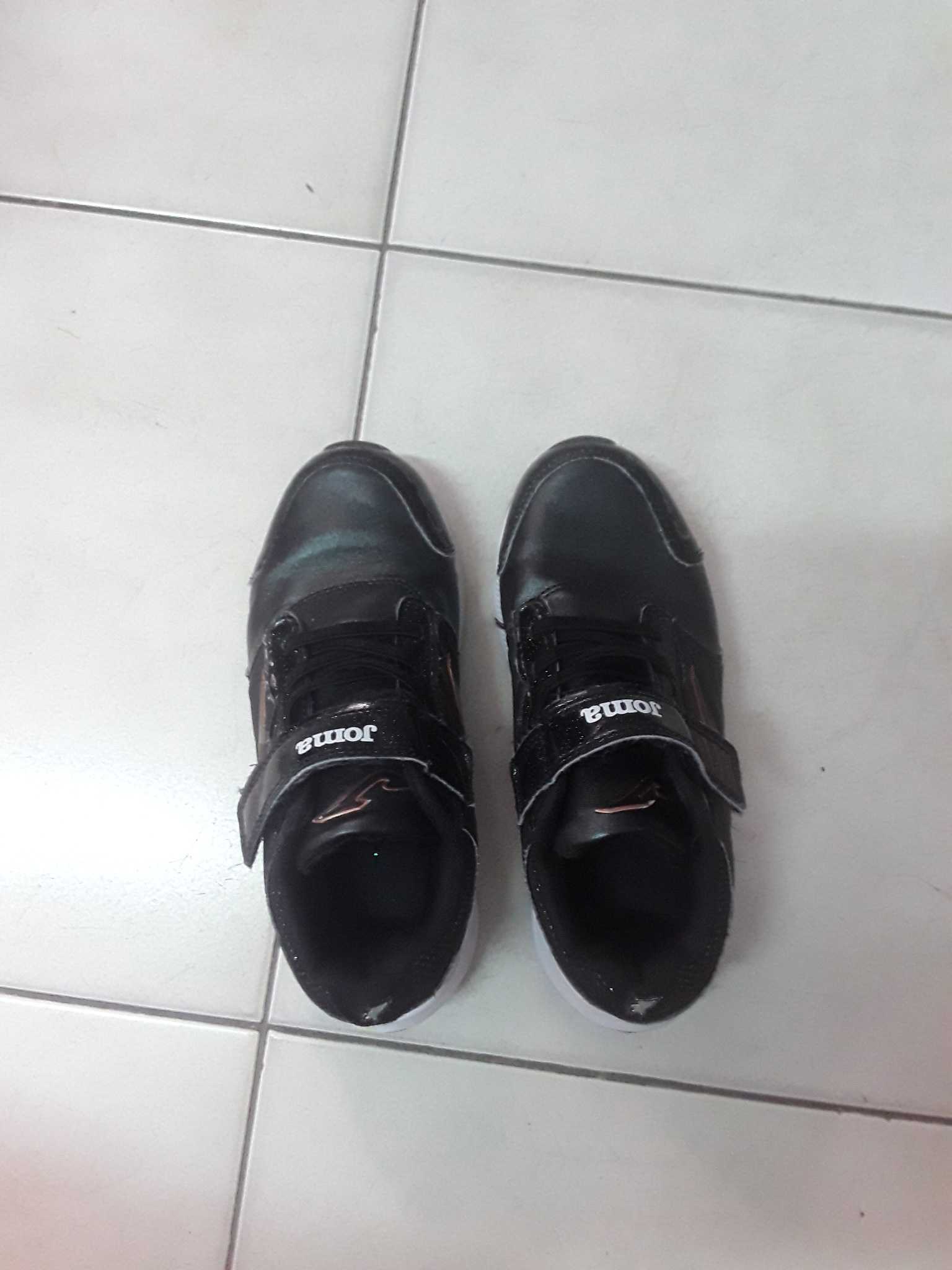 Scarpe 
